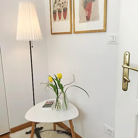 Apartment Mays